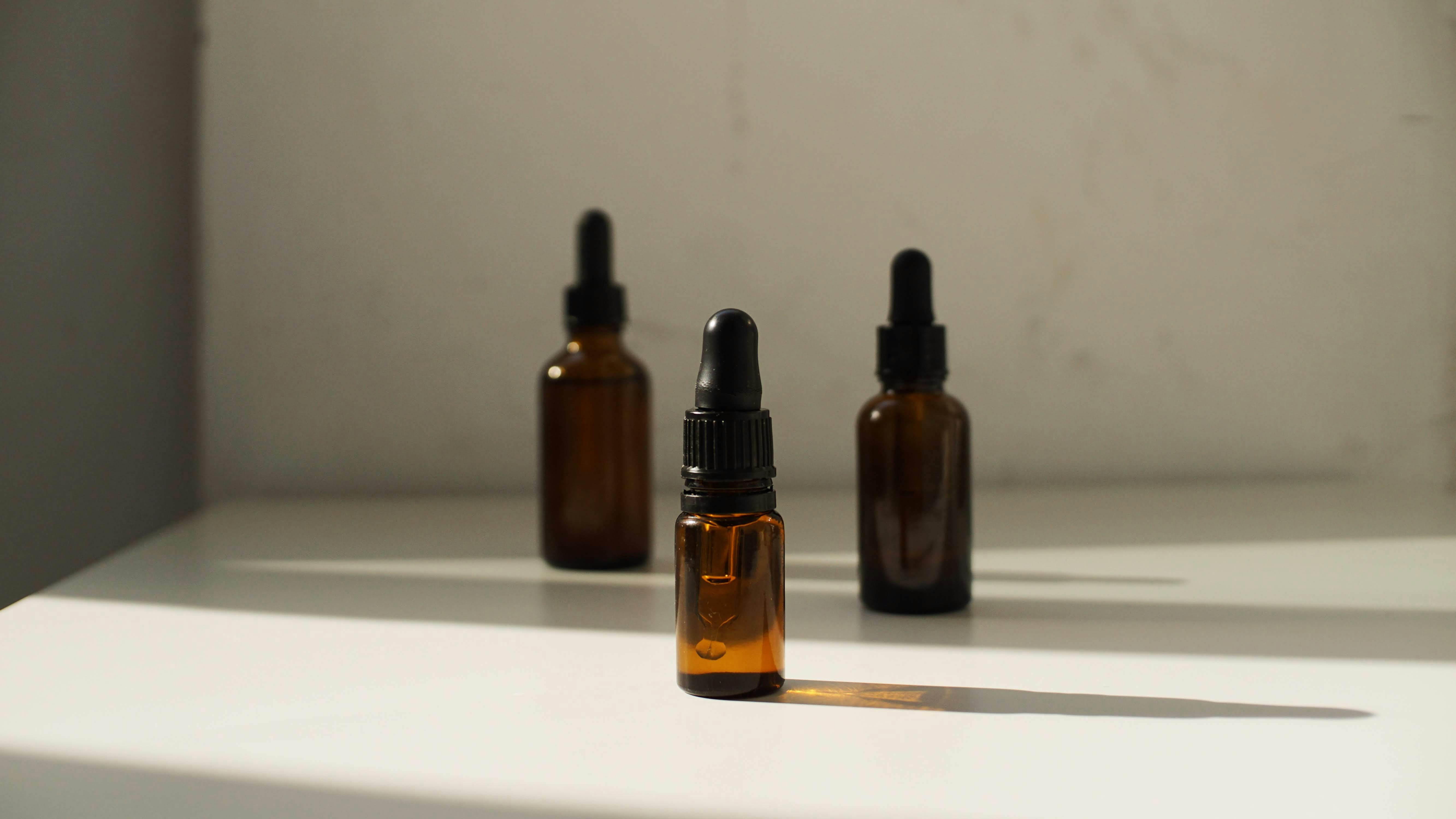 Hemp THC tincture dropper bottle